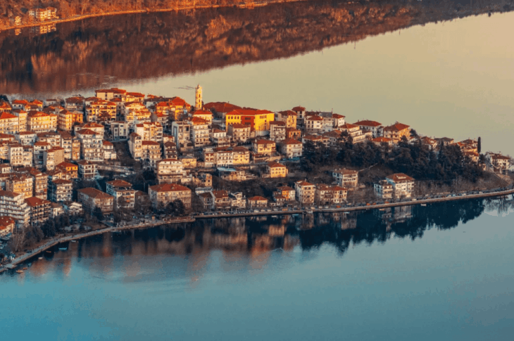The Tranquil Beauty of Kastoria and Its Lakeside Views